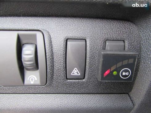 Renault Megane 2011 - фото 19