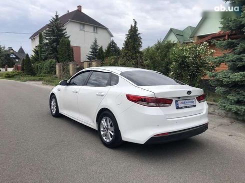 Kia K5 2017 - фото 7