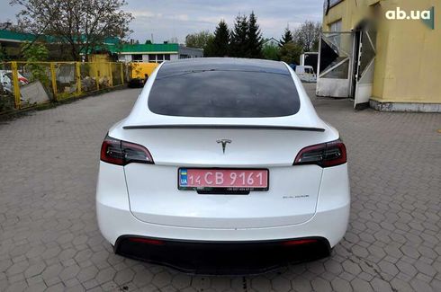 Tesla Model Y 2023 - фото 8
