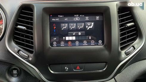 Jeep Cherokee 2019 - фото 24