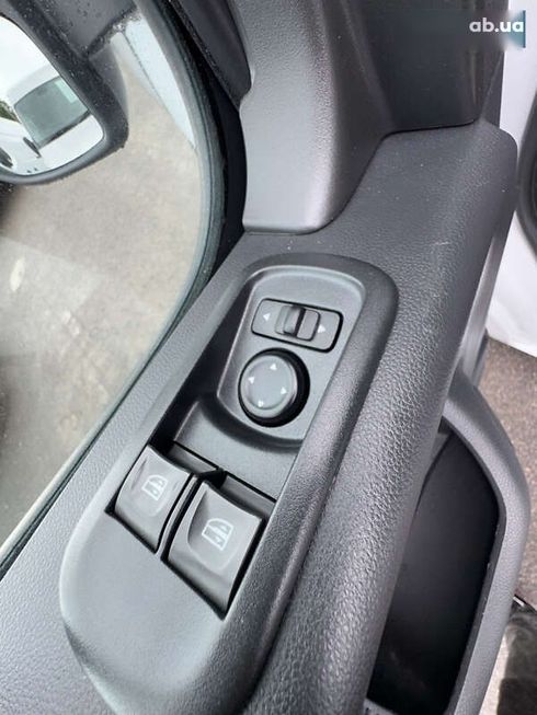 Renault Master 2020 - фото 18