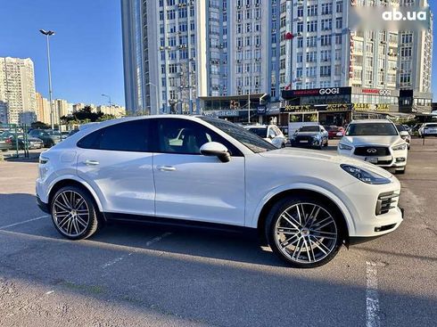 Porsche Cayenne Coupe 2019 - фото 19