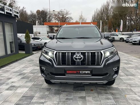 Toyota Land Cruiser Prado 2020 - фото 6