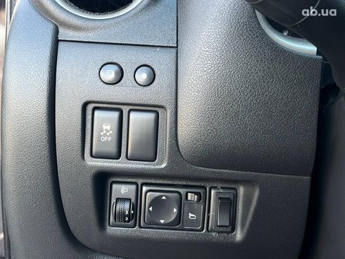 Nissan Micra 2010 фиолетовый - фото 33
