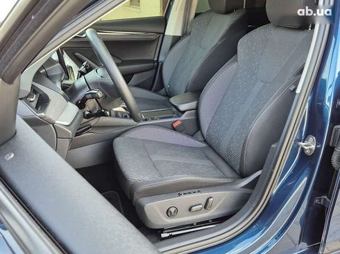 Skoda Octavia 2021 - фото 28