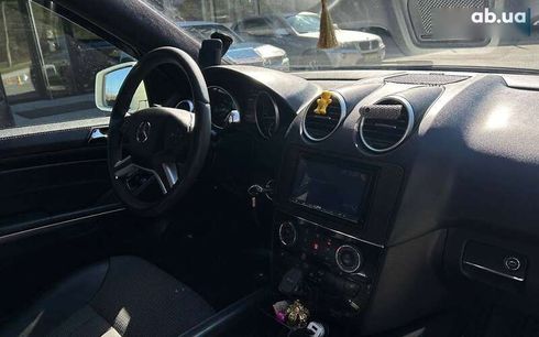 Mercedes-Benz M-Класс 2010 - фото 12