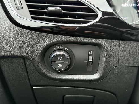 Opel Astra 2020 - фото 27