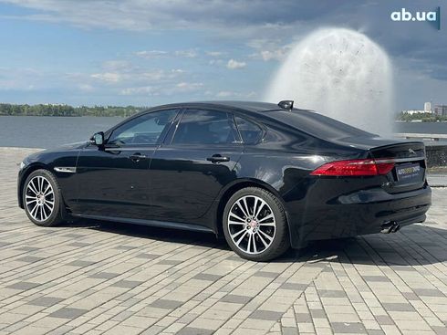 Jaguar XF 2016 - фото 5