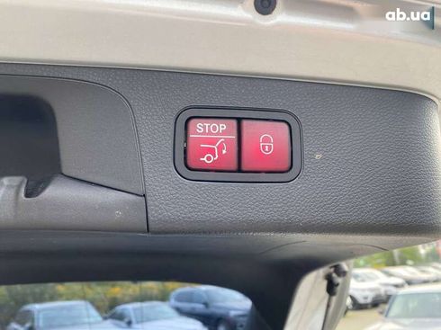 Mercedes-Benz GLC-Класс 2017 - фото 29