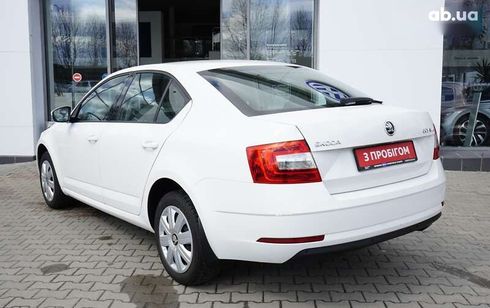 Skoda Octavia 2018 - фото 7