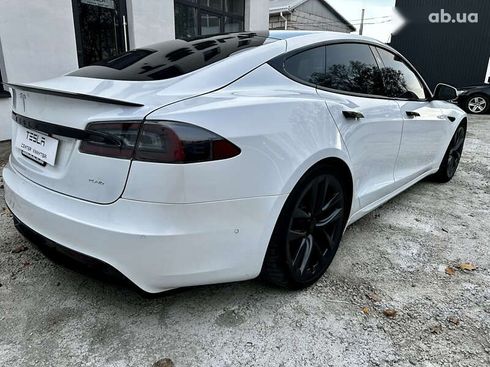 Tesla Model S 2021 - фото 10