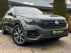 Продаж вживаних Volkswagen Touareg 2022 року у Львові - купити на Автобазарі