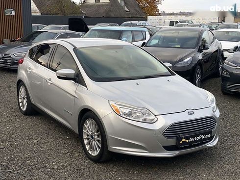 Ford Focus 2014 - фото 2