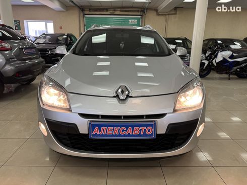 Renault Megane 2012 - фото 6