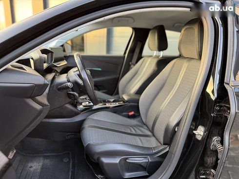 Peugeot e-208 2020 - фото 8