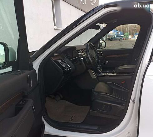Land Rover Discovery 2019 - фото 10