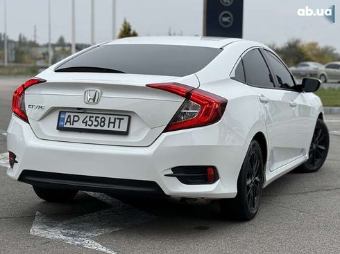 Honda Civic 2017 - фото 6