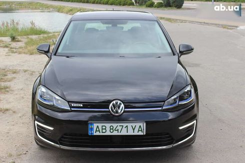 Volkswagen e-Golf 2020 - фото 5