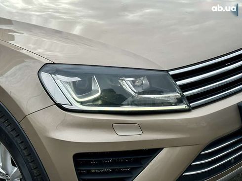 Volkswagen Touareg 2017 - фото 10