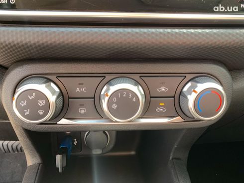 Nissan Kicks 2021 белый - фото 33