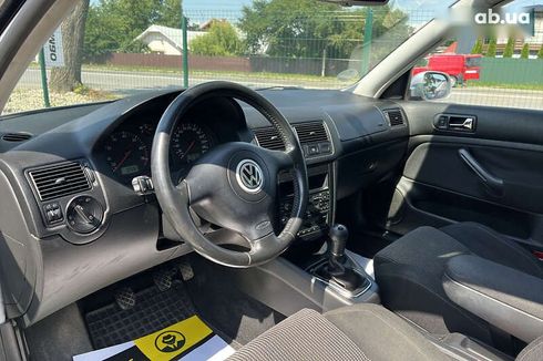 Volkswagen Golf 2002 - фото 12