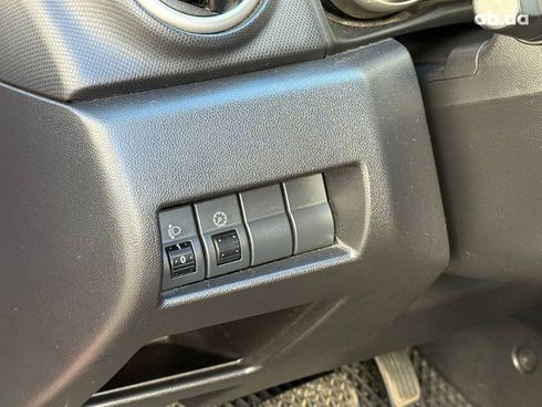 Mazda 3 2007 красный - фото 11
