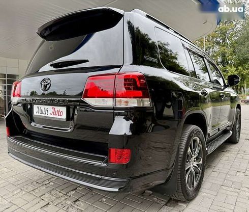 Toyota Land Cruiser 2020 - фото 15
