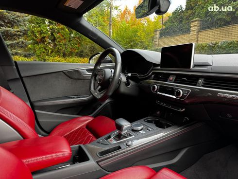 Audi S5 2019 серый - фото 30