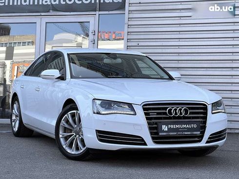 Audi A8 2011 - фото 2