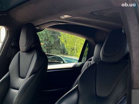 Tesla Model X 2019 - фото 13