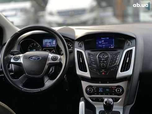 Ford Focus 2012 - фото 30