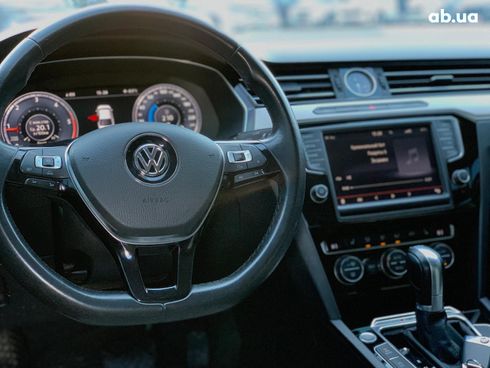 Volkswagen passat b8 2015 черный - фото 42