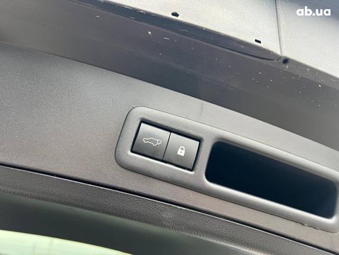 Lexus UX 2019 белый - фото 46