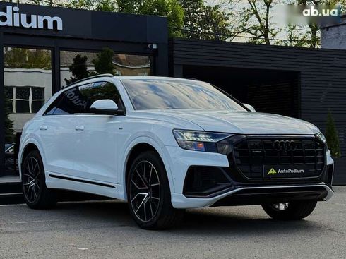 Audi Q8 2022 - фото 3