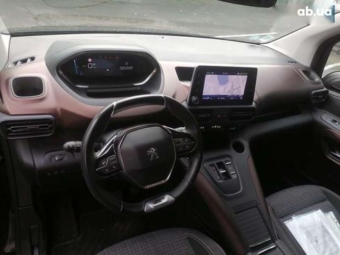 Peugeot e-Rifter 2022 - фото 19