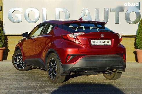 Toyota C-HR 2017 - фото 14