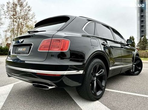 Bentley Bentayga 2018 - фото 20