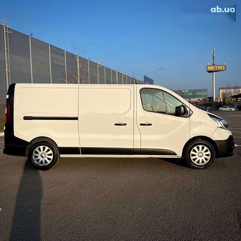 Renault Trafic 2019 - фото 2