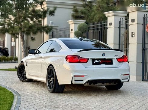 BMW M4 2018 - фото 21