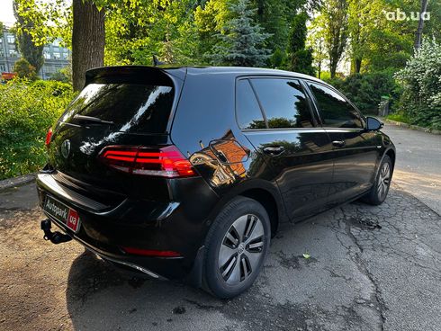 Volkswagen e-Golf 2017 черный - фото 14