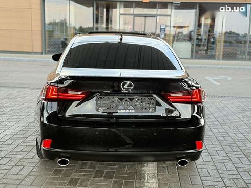 Lexus IS 2015 - фото 14