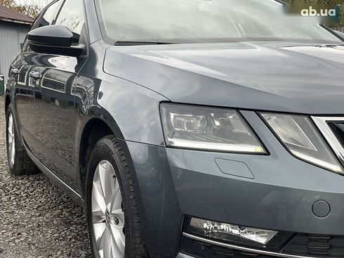 Skoda Octavia 2019 - фото 10