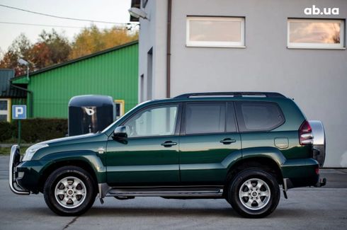 Toyota Land Cruiser 2006 зеленый - фото 6