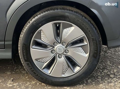 Hyundai Kona Electric 2021 - фото 23