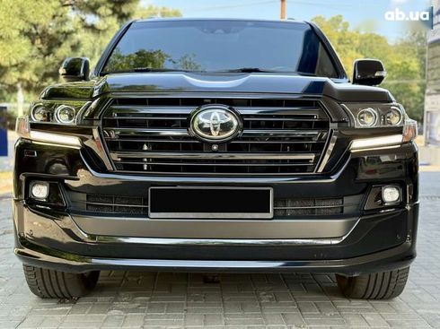 Toyota Land Cruiser 2020 - фото 9