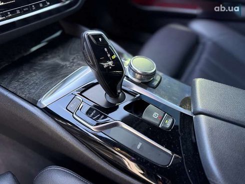 BMW 5 серия 2017 - фото 4