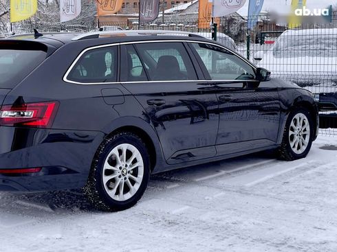 Skoda Superb 2016 - фото 27