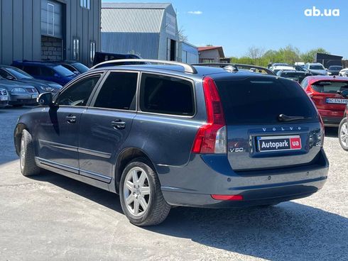 Volvo V50 2011 синий - фото 8