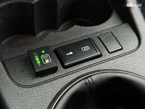 Skoda Fabia 2012 - фото 22