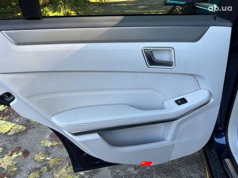 Mercedes-Benz E-Класс 2013 синий - фото 25